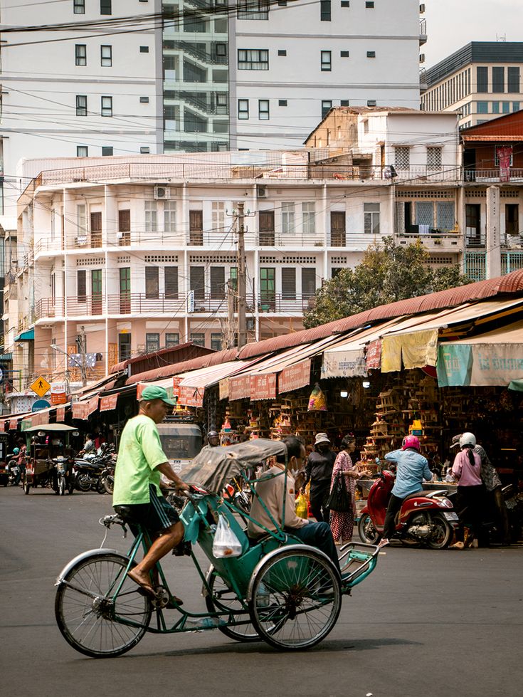Old Market (Phsar Chas)