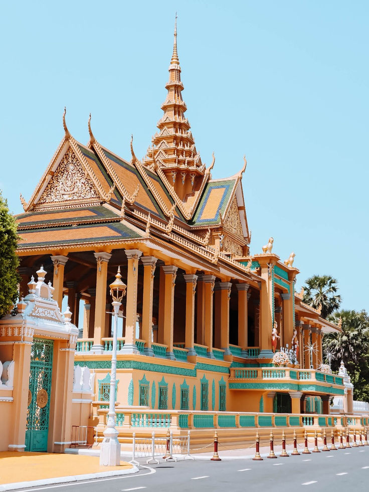 Wat Phnom Penh